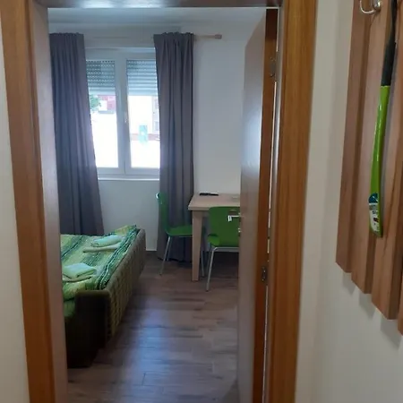 Janosevic Apartment